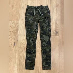 Camo pants